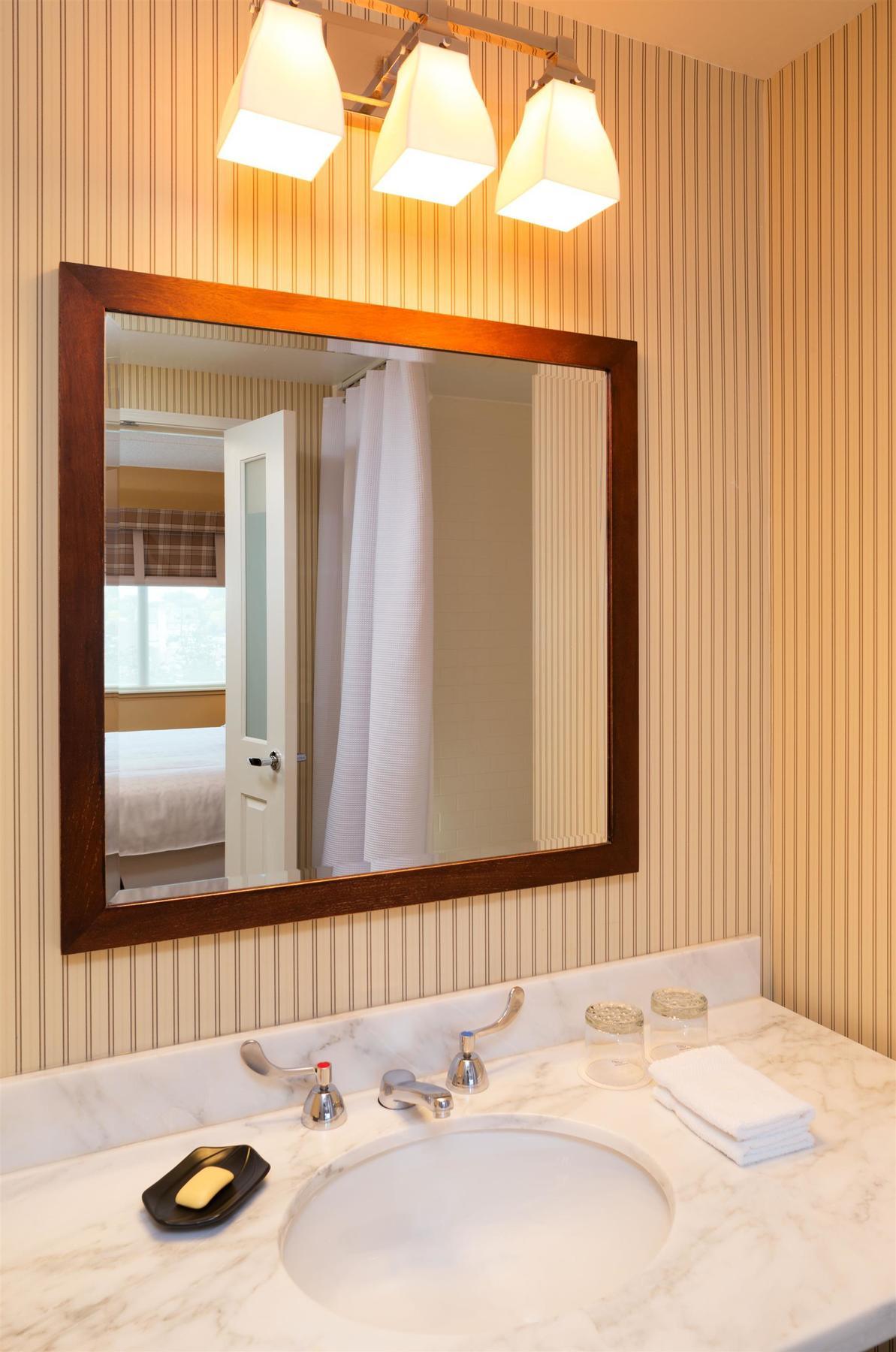 Sheraton Hotel Minneapolis Midtown Экстерьер фото