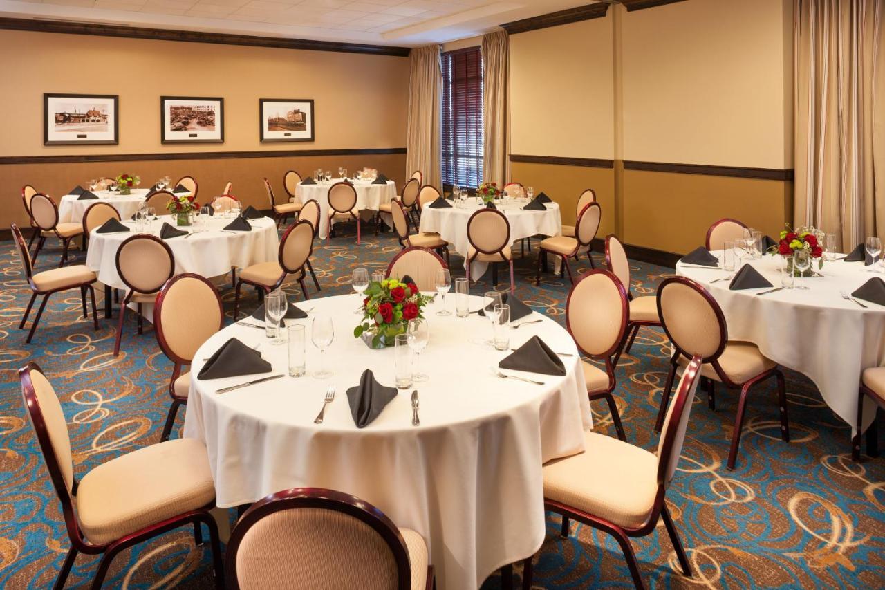 Sheraton Hotel Minneapolis Midtown Экстерьер фото