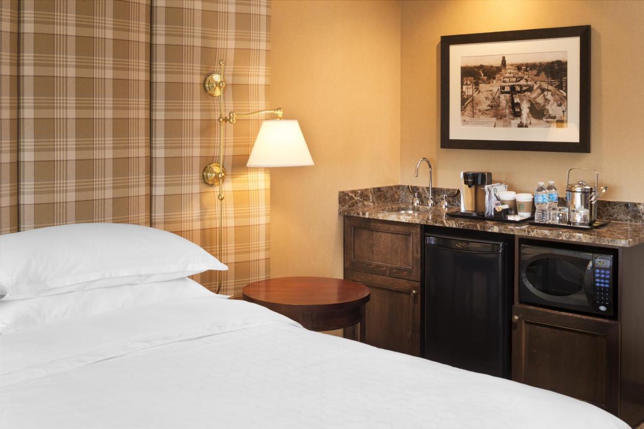 Sheraton Hotel Minneapolis Midtown Экстерьер фото